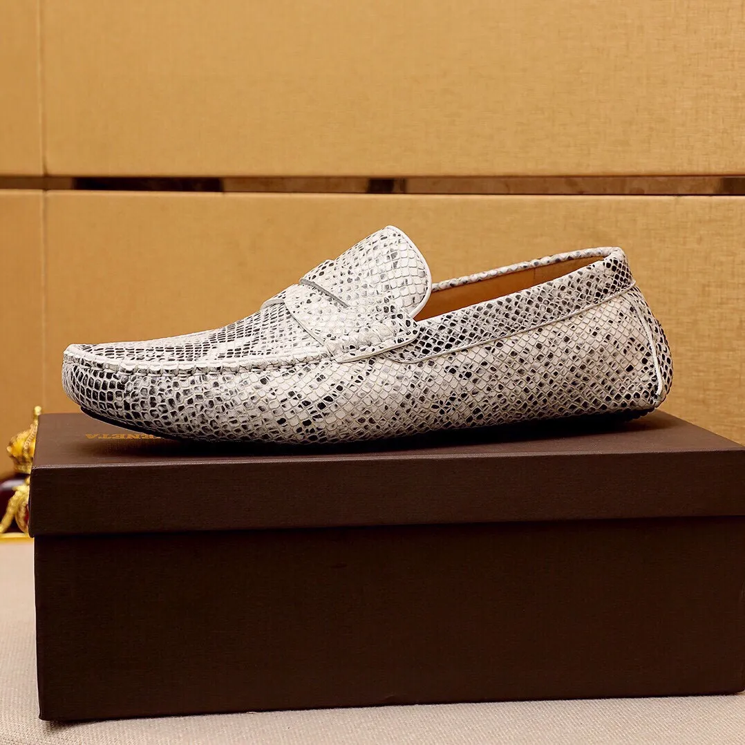 Men's Men's Shoes 💰: 480 💰💐 BV Men's Slip-on Shoes® [BOTTEGA VENETA] Official website counter new model, one-to-one mold opening ⚠Italian calfskin ➕Embossed ➕Cow 🐂 leather lining. Driving slip-ons, available at counters, sizes 38～44 (45🉑️customized)